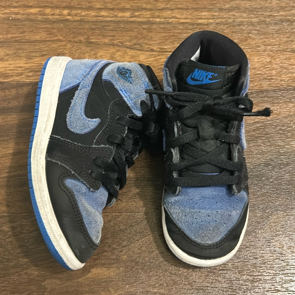 Air Jordan 1 High